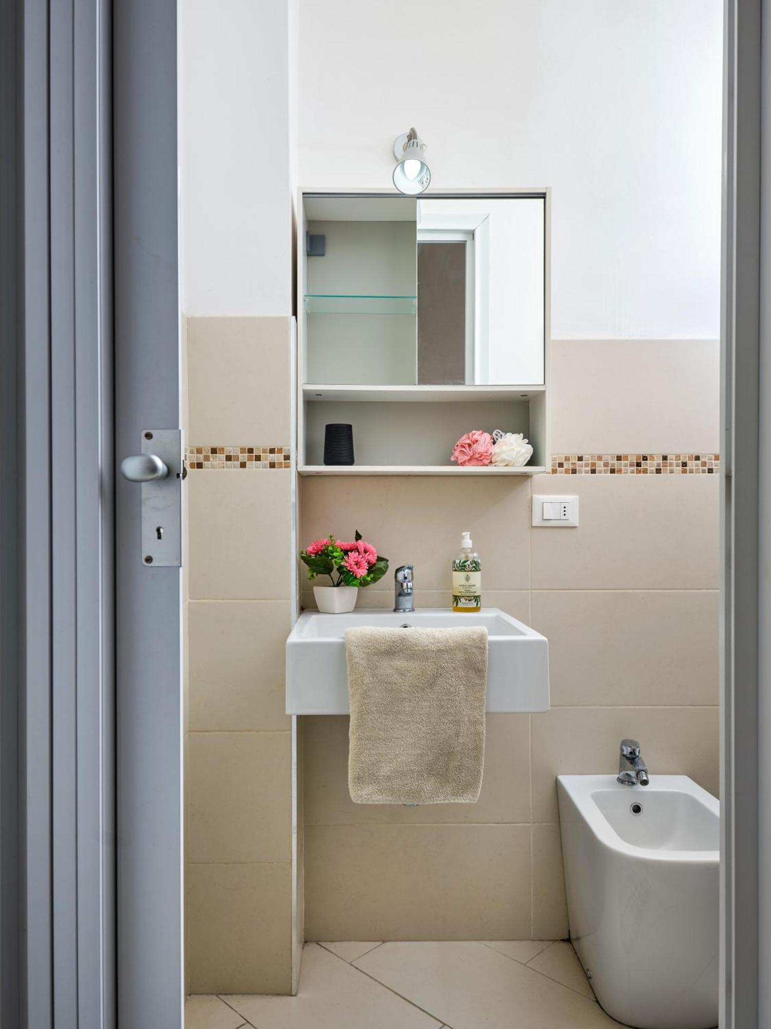 Appartamento Centro Storico Firenze Cosy Apartament In ฟลอเรนซ์ ภายนอก รูปภาพ